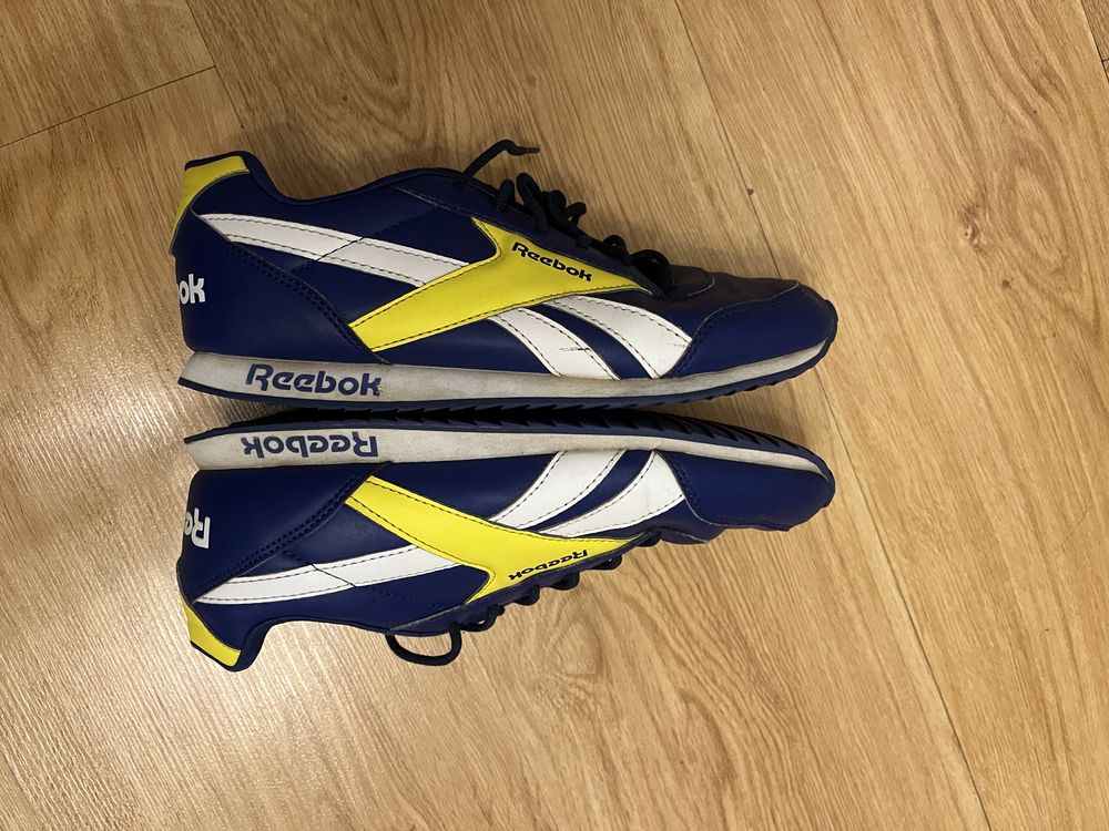 Кроссовки на мальчика Reebok US 5 EUR 36,5