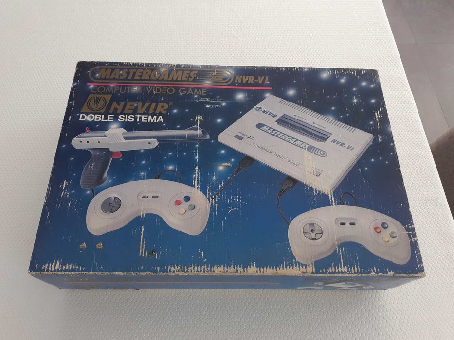 Consola Usada Nevir Mastergames NVR-VI para jogos Nintendo NES Famicom