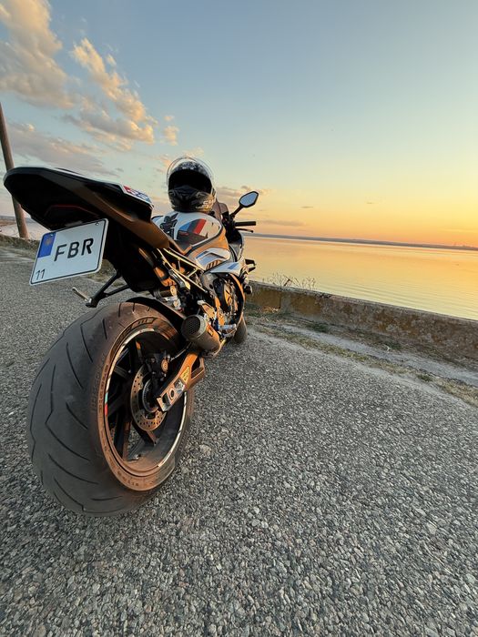БМВ S1000RR M paket