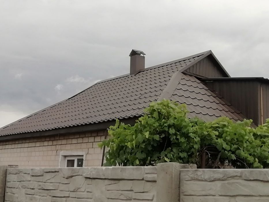 Покрівельні роботи ремонт дахів