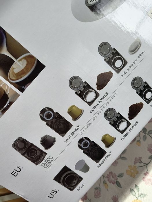 Máquina de café 4 em 1