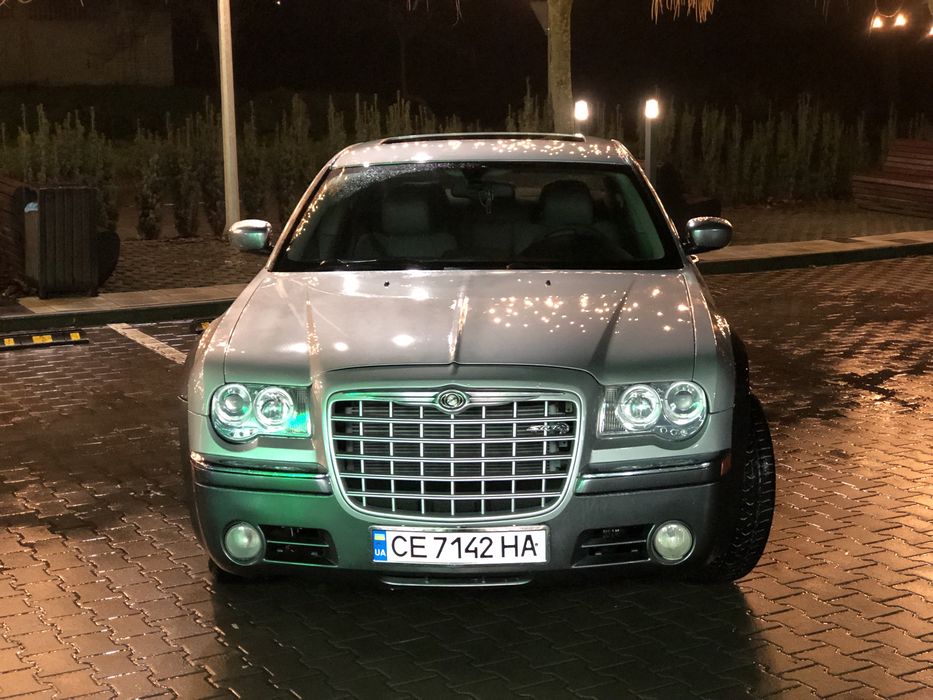 Продам Chrysler 300C