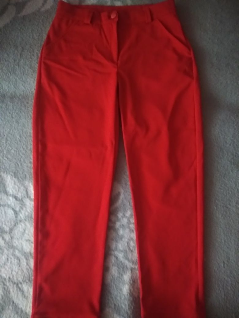 Новые красные штаны, брюки серые , брючки- стрейч