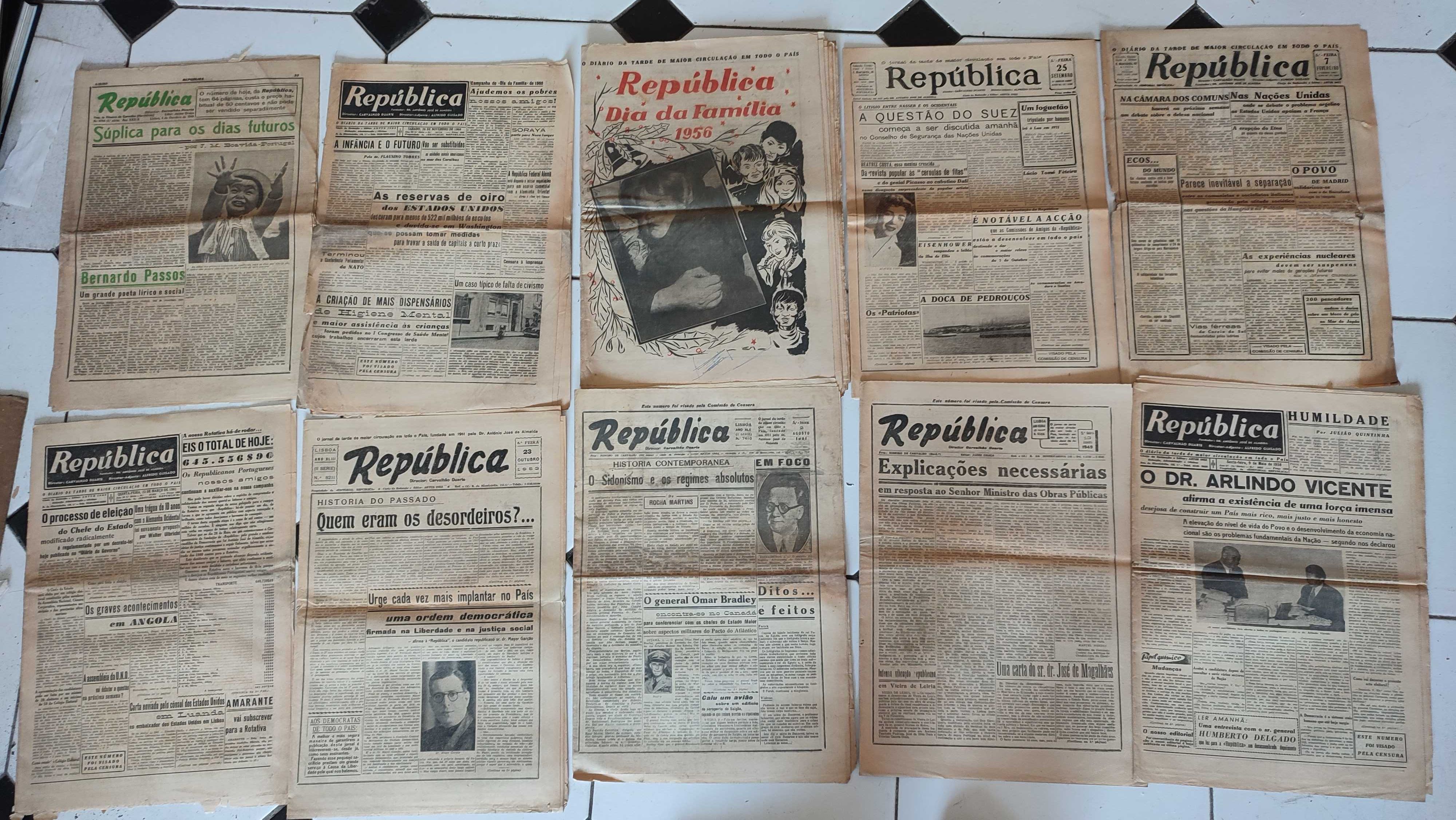 Lote 80 Jornais República - Anos 40, 50 e 60