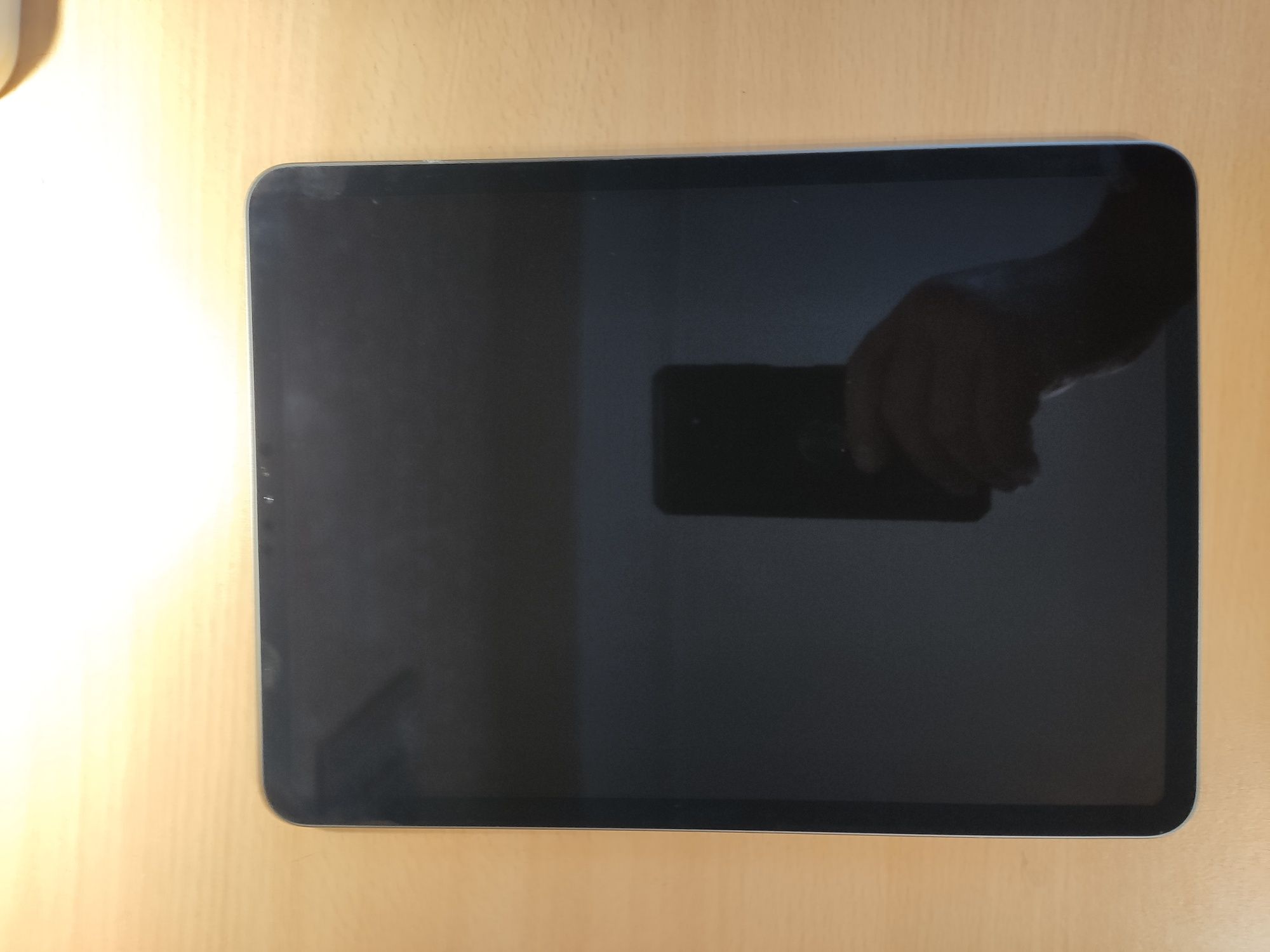 iPad Pro (11 - дюймовый ) (2-го поколения)