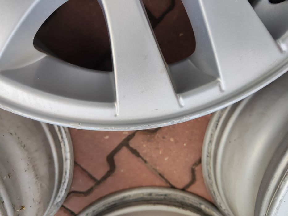 Felgi aluminiowe R16 5x120 BMW E90 E91 E87