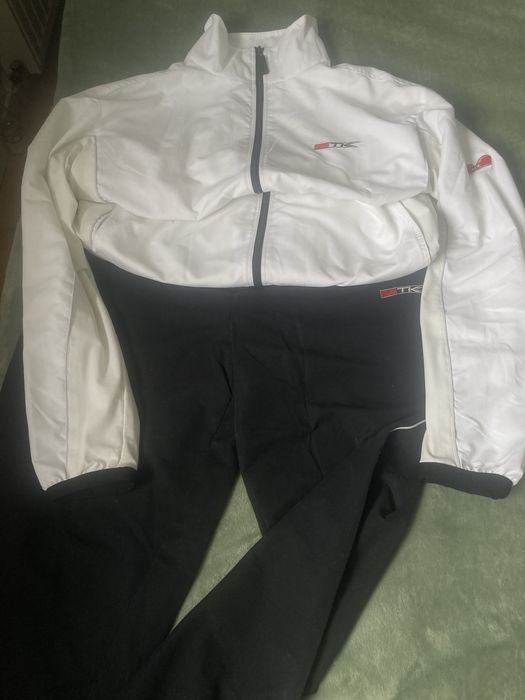 Костюм спортивный ТК, легкий размер М, подходит на L