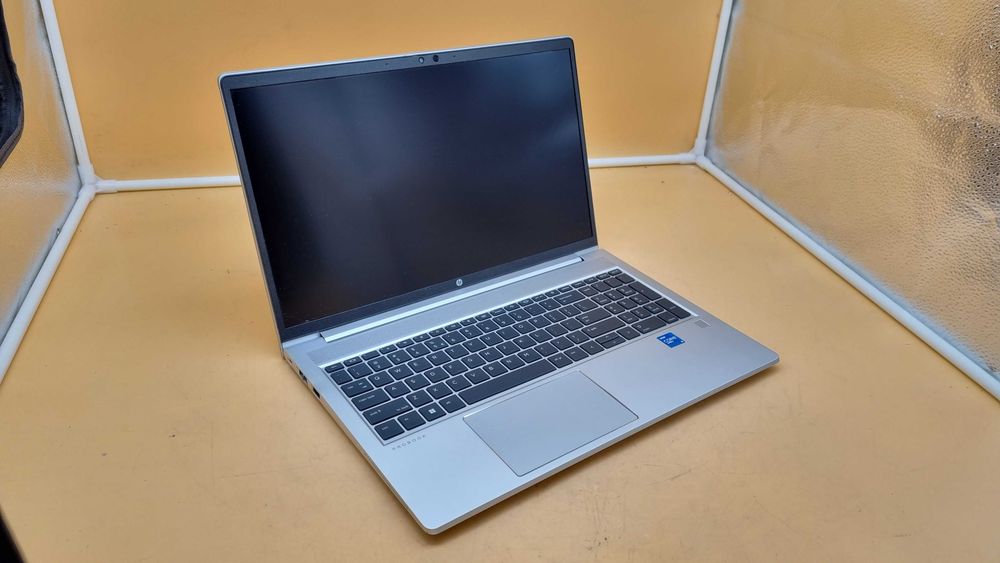 Laptop HP PROBOOK 650 G8 i5-1145G7 16/256GB SSD 15,6" FHD ALUMINIOWY