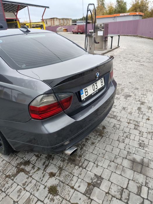 Продам Bmw e90.
