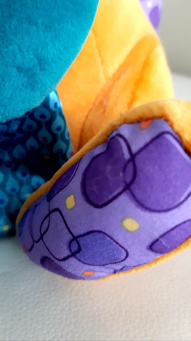 Lamaze kangur + 3 kulki