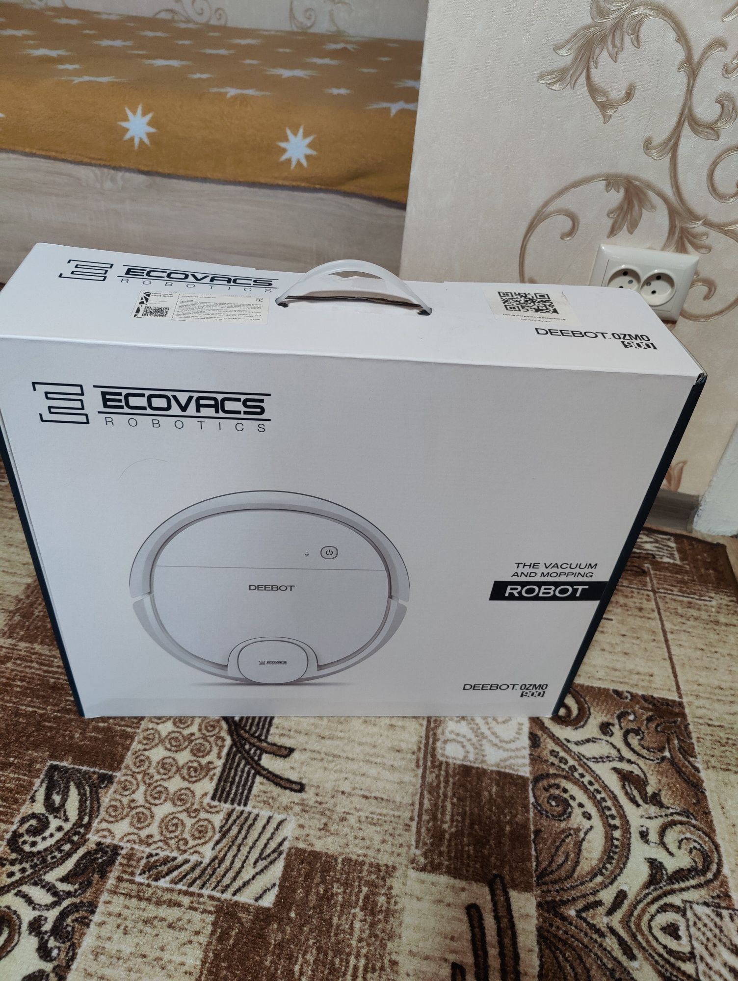 Робот пылесос Ecovacs deebot ozmo 900