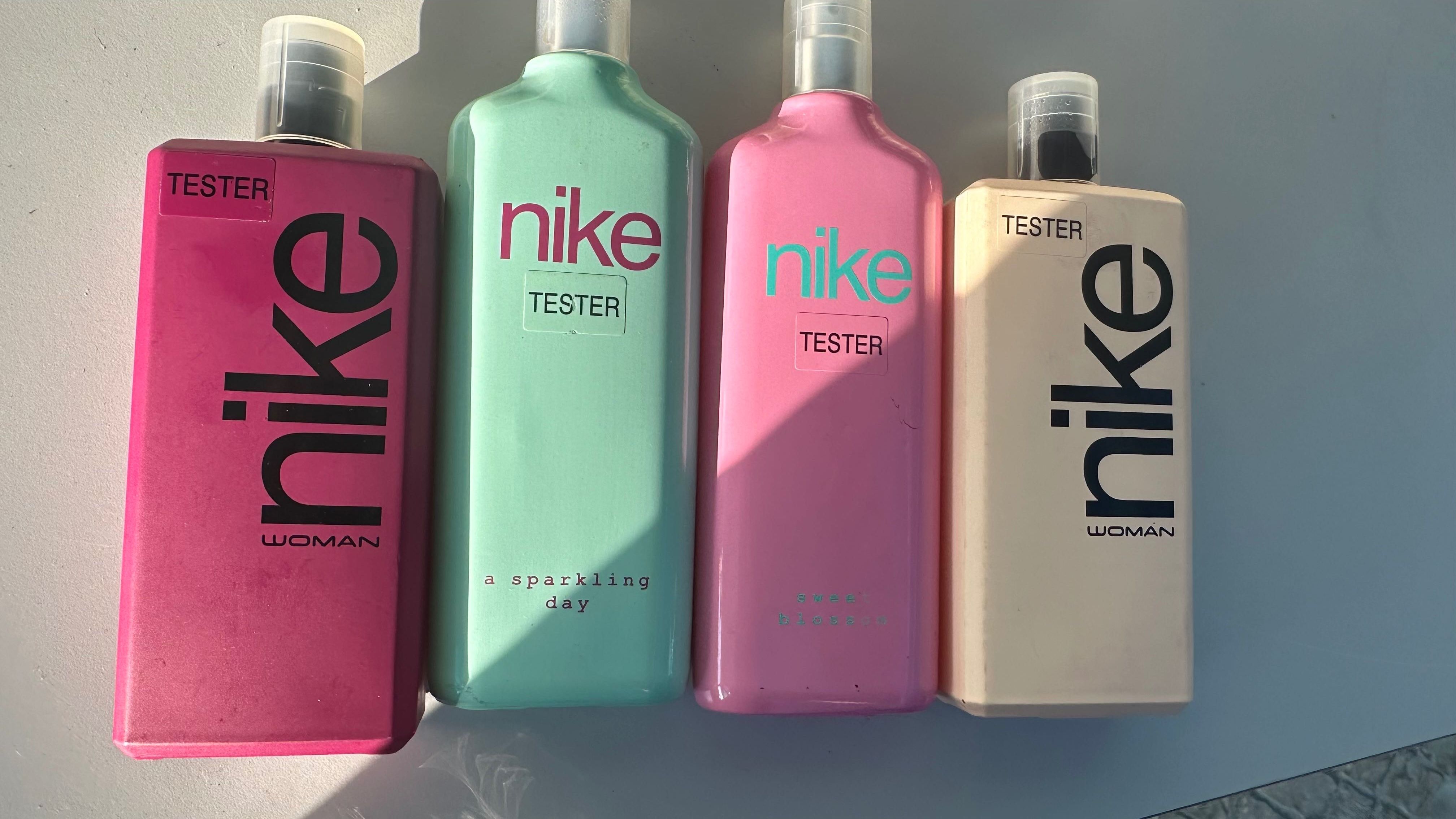 Lote de 100 perfumes para revenda
