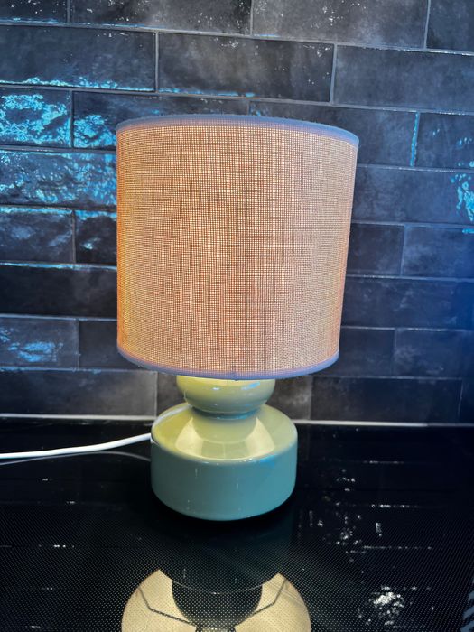 Lampa stołowa zielona, bambusowy klosz