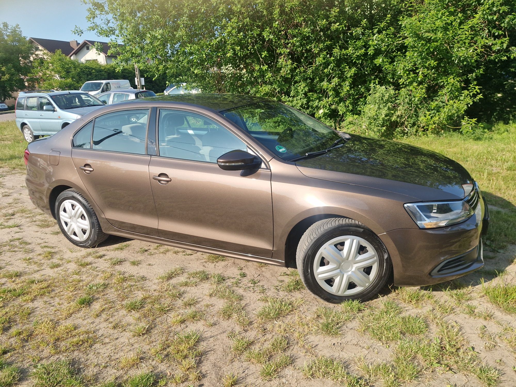 Piękny Volkswagen Jetta 1.6 tdi 105 koni. Super stan sprowadzony