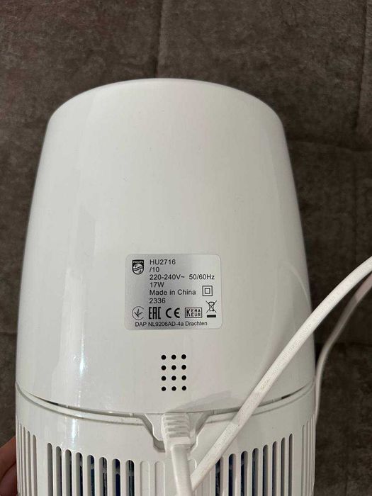 Зволожувач повітря Philips HU2716/10