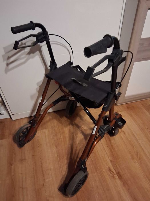 Chodzik dla seniora aluminiowy