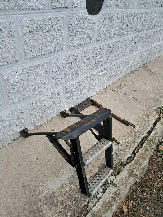 Продам підніжку,сходинку,подножку Man