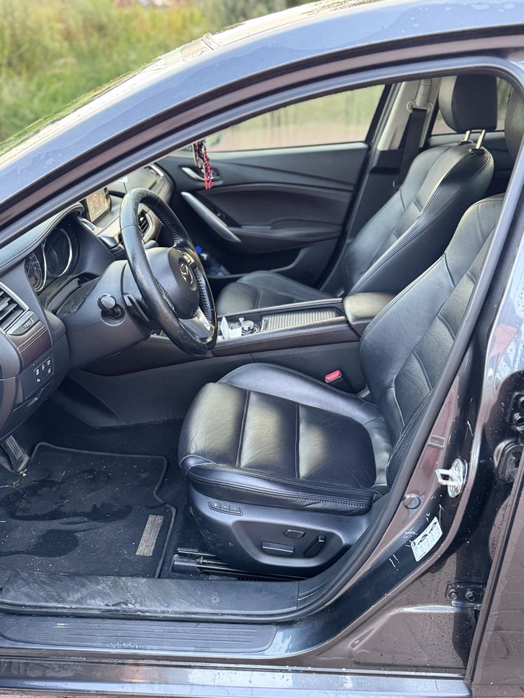 Sprzedam Mazda 6 2015 automat