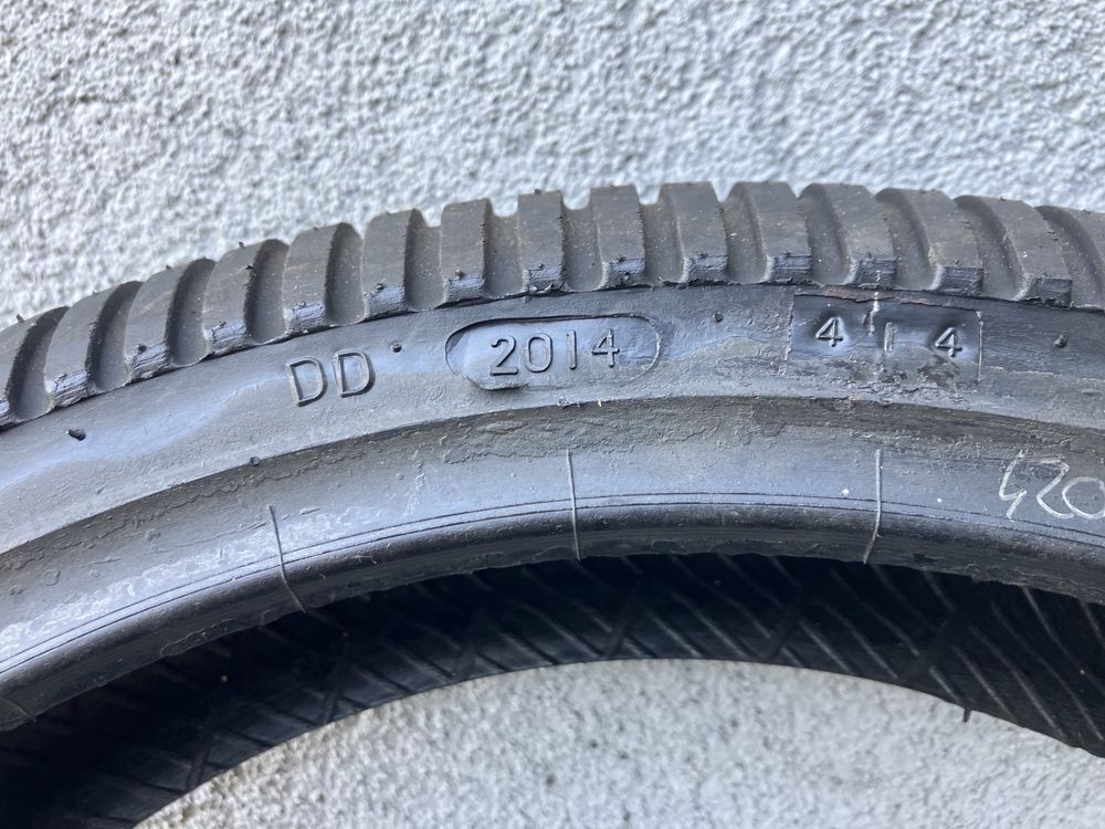 125/80R17 Dunlop KR191 BM414 TL Front 125/80/17