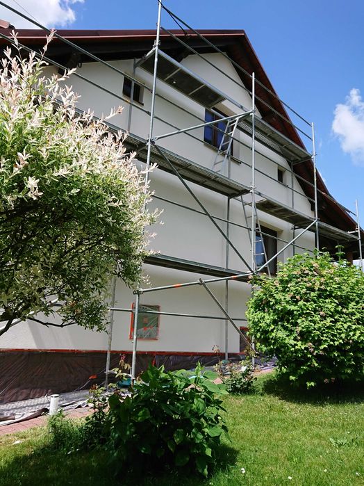 Malowanie elewacji.Docieplenie domu styropian,wełna skalna.