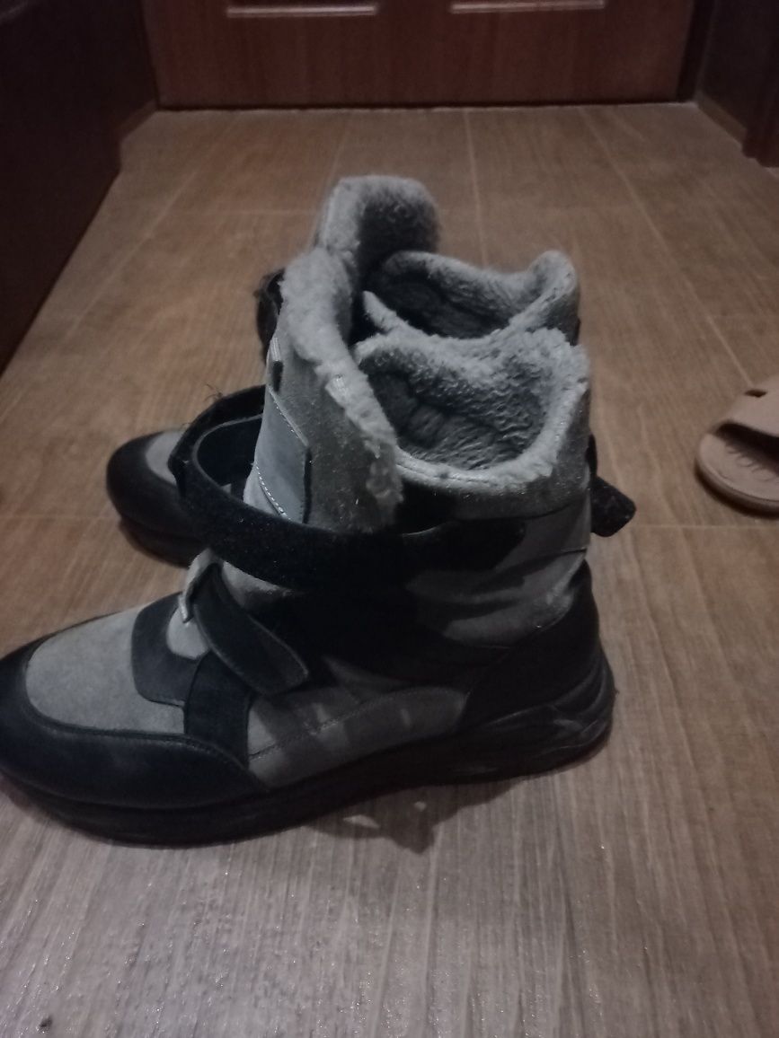 Зимние ботинки на меху Bistfor, 40 размер