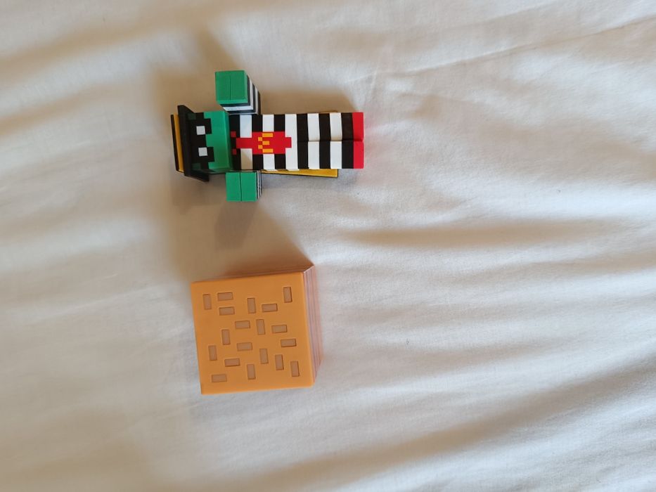 MC manicreft bonecos