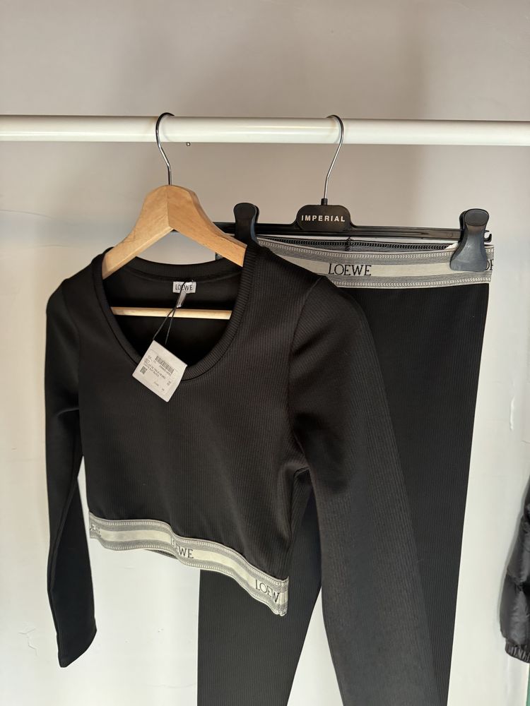 Komplet loewe XS,S,L legginsy top