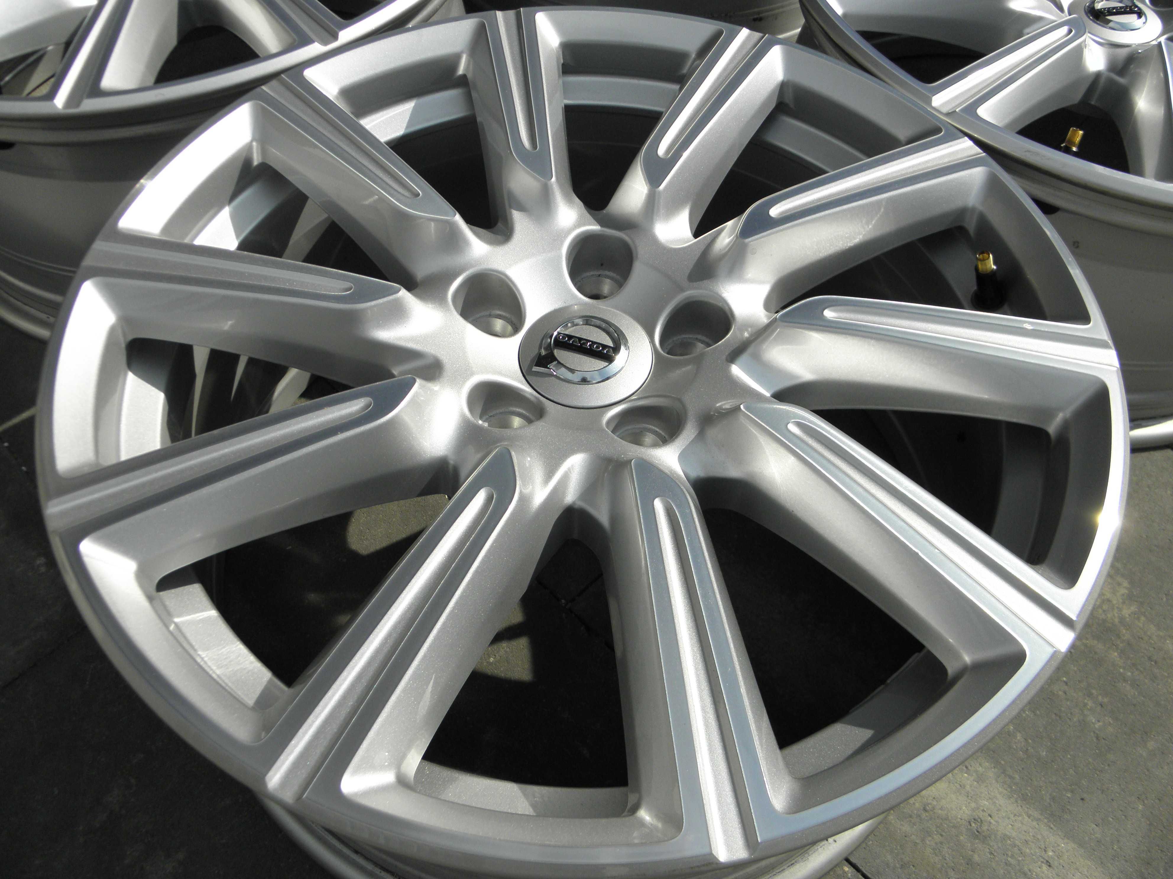 Felgi 18 Volvo S60 S90 V60 V90 5x108 ET42 Oryginał