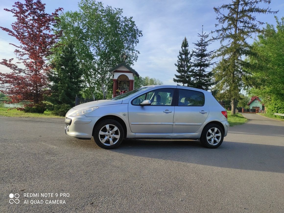 Peugeot 307 1.6 benzyna 16v 109km klimatronik tempomat