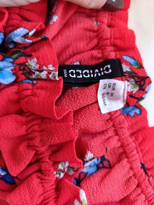 Czerwona bluzeczka h&m