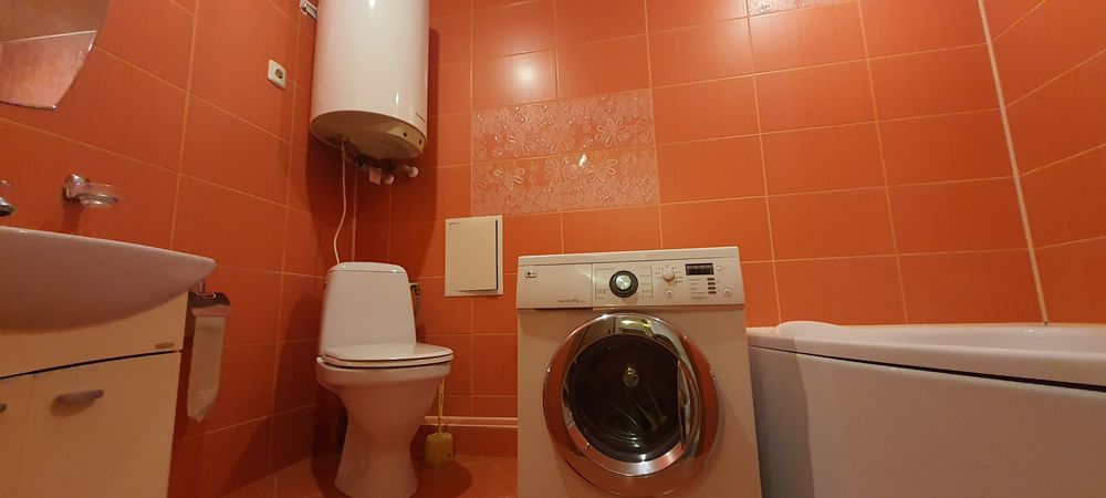 Продається 3-кімн квартира, з меблями та технікою