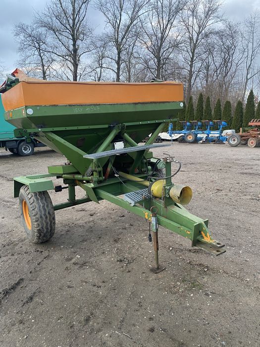 Rozsiewacz Amazone. ZA-U  1501