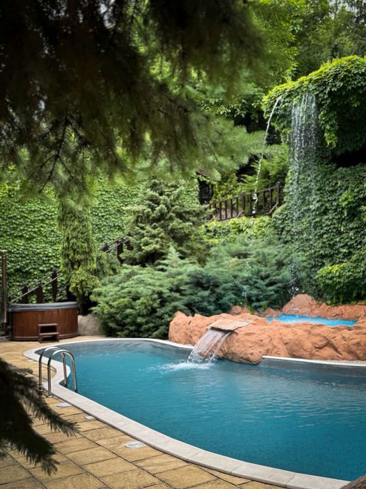 404 Неперевершений сучасний будинок зі спа