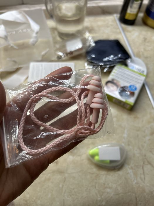 Бірюші для плавання та для сну