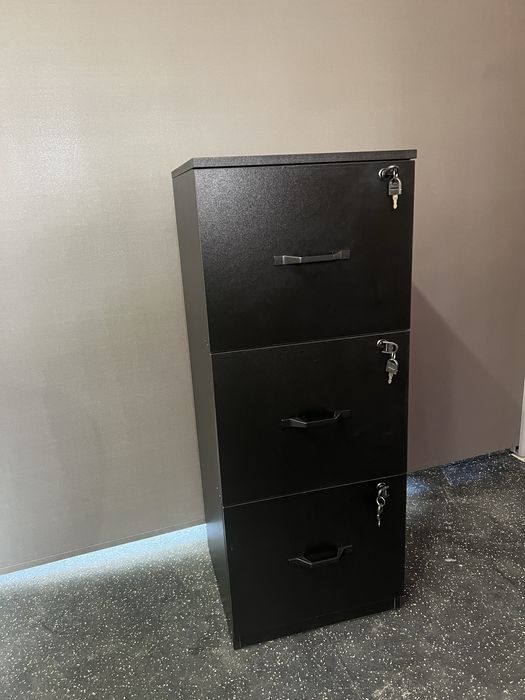 Szafka na dokumenty, 3 szuflady zamykame na kluczyk