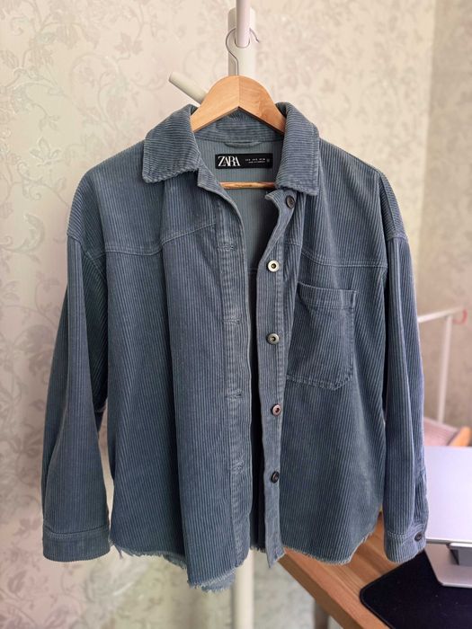 Куртка жіноча Zara вельветова (розмір S)