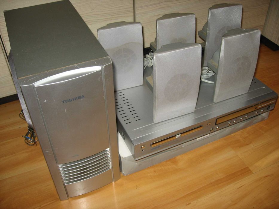 kino domowe Thomson DPL 909 VD