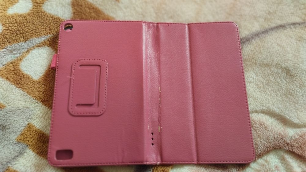 Amazon Аланшет m8s26g