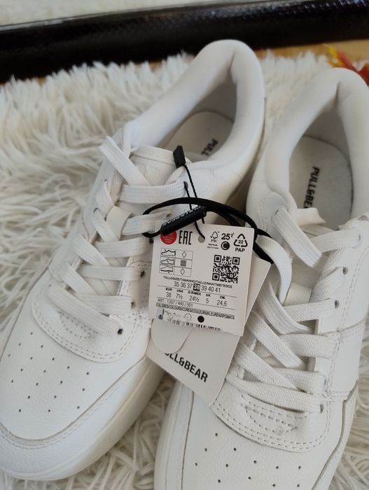 Nowe damskie białe sneakersy Pull&Bear roz 38