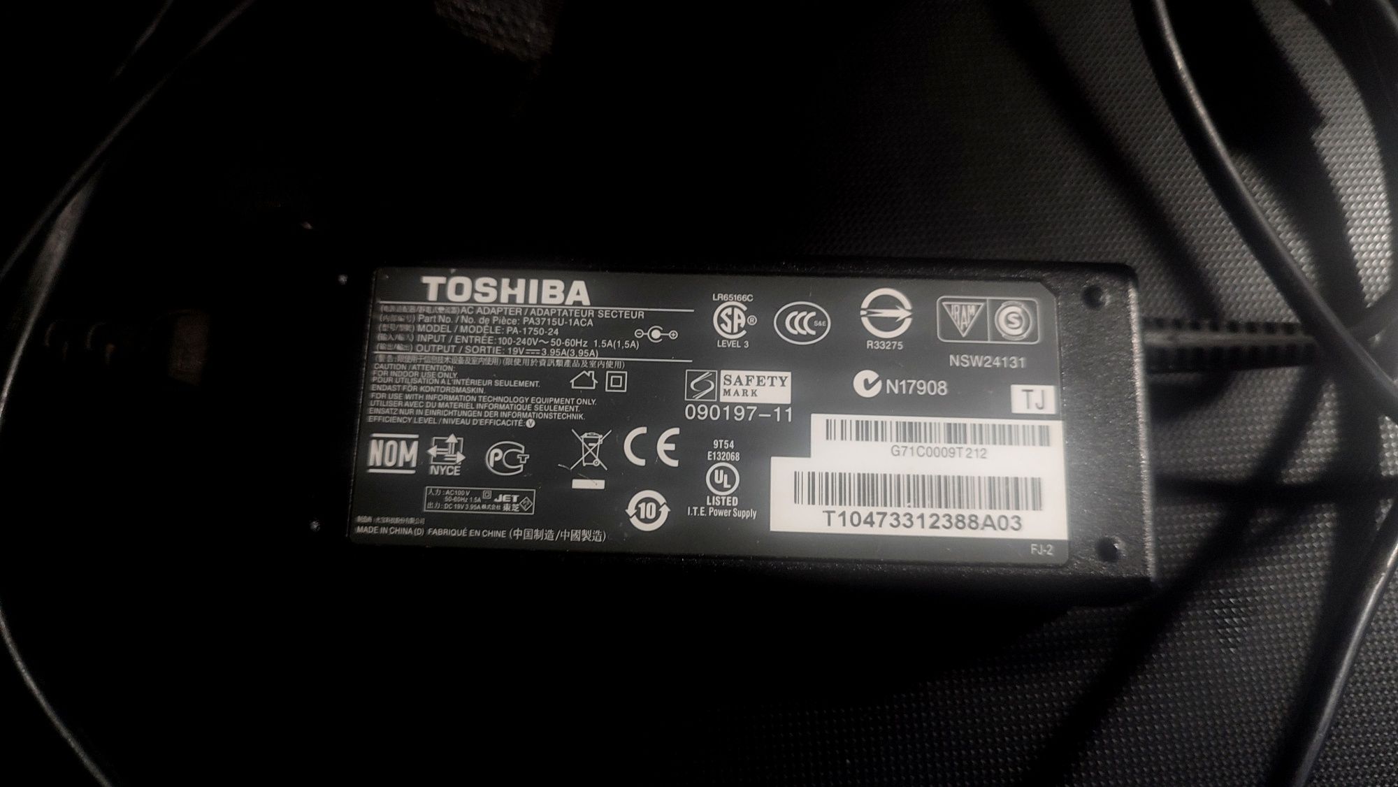 Portátil Toshiba Satélite C660 1 D1