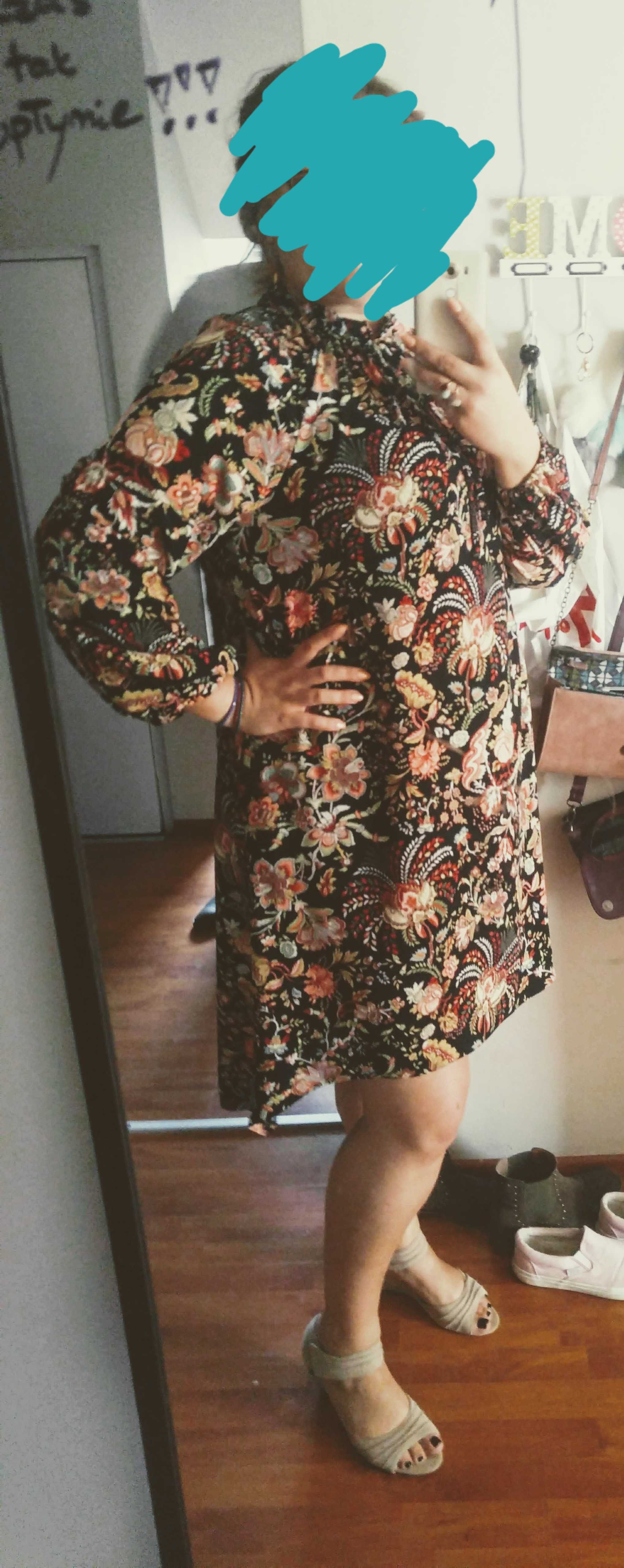 Sukienka w kwiaty boho style
