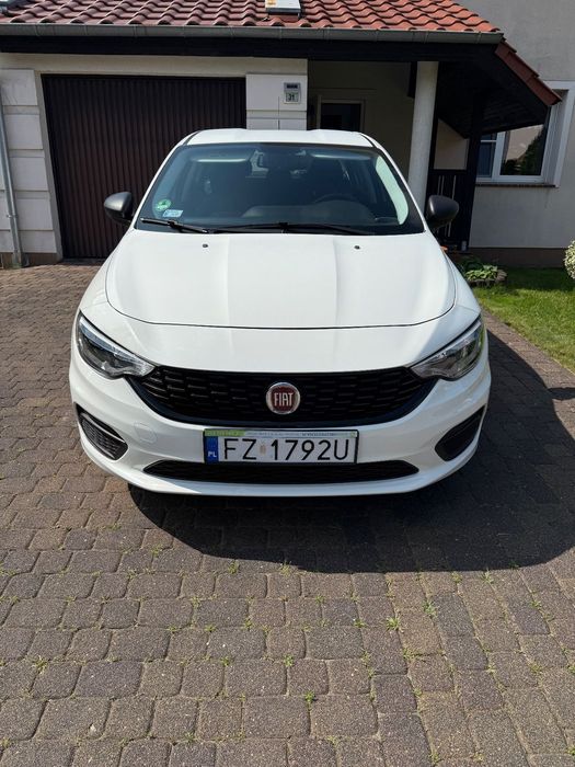 Fiat Tipo Fiat Tipo Sedan 1.6 110KM • Automat Aisin • 2016 • 97 960 km • 39 900