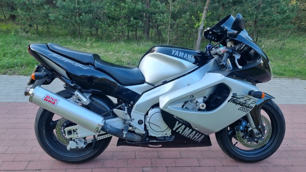 YAMAHA YZF 1000R Thunderace 2001 r Zarejestrowana w Polsce Garażowana