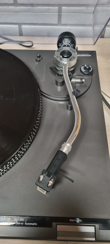 Gramofon TECHNICS SL-B3 Full automatic REPEAT. Japan