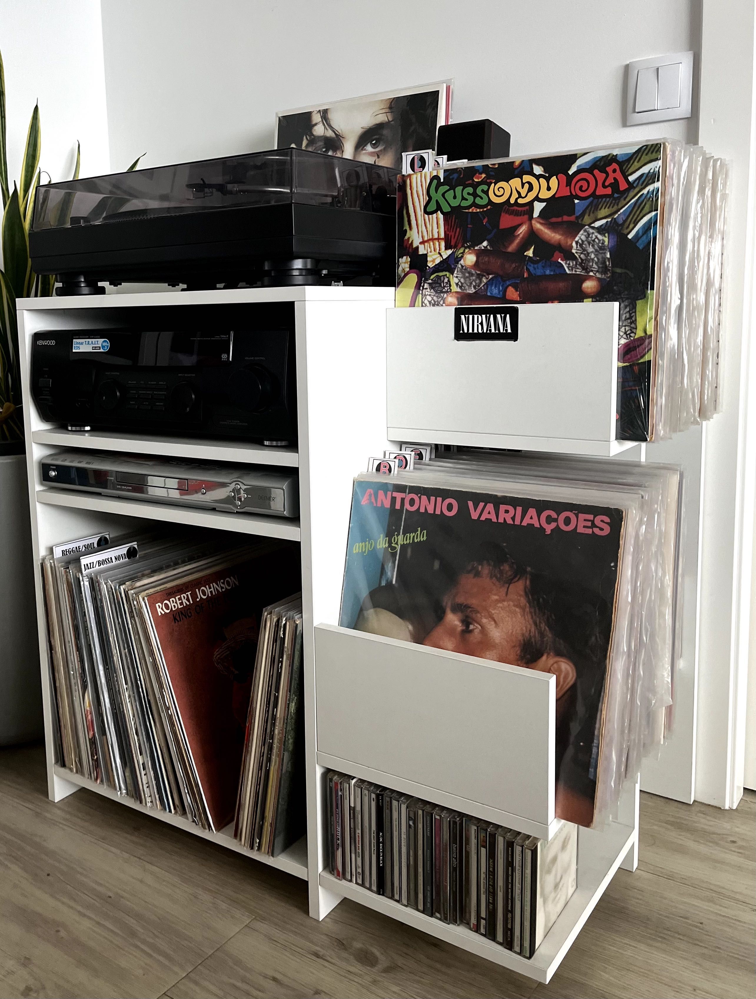 Movel gira disco e vinil