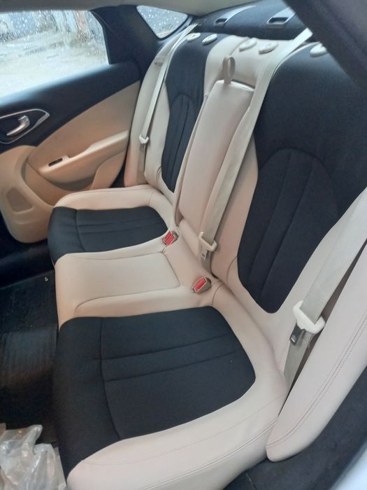 Ремонт. Перетяжка автомобильных сидений.