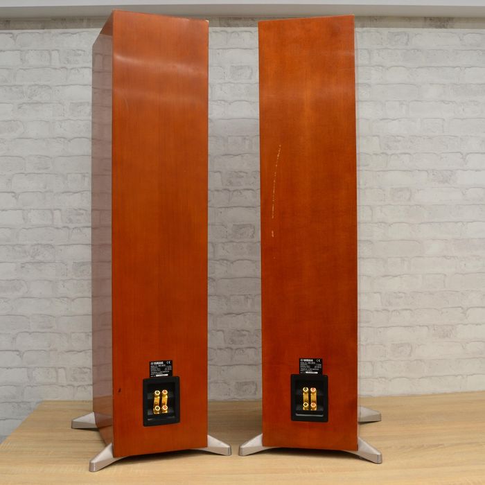 Kolumny Głośnikowe podłogowe stereo Yamaha NS-8HX 6 Ohm