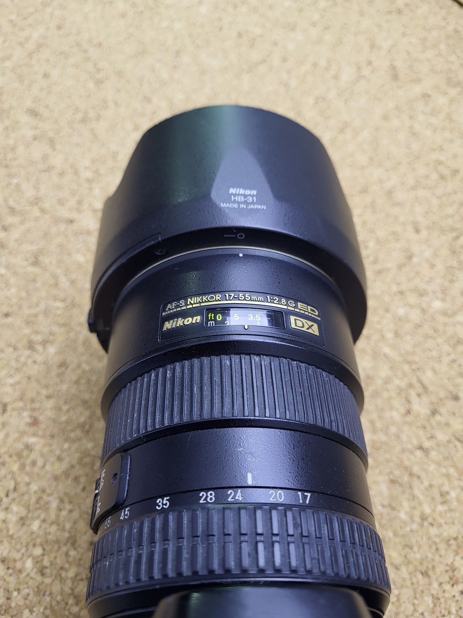 Kit Nikon D7000 com Lente 17-55mm e Battery Grip MB-D11