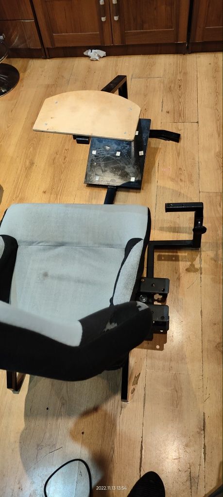 Playseat Thrustmaster, Logitech,simresing