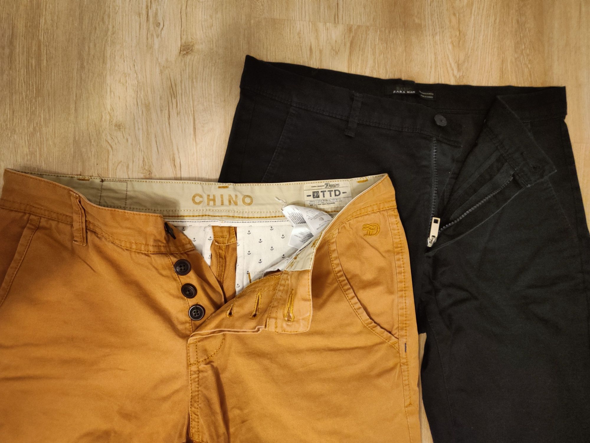 Zestaw ubrań młodzieżowych - koszulki polo Reserved, spodnie  Zara